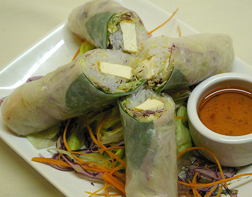 FRESH SALAD ROLLS (2)