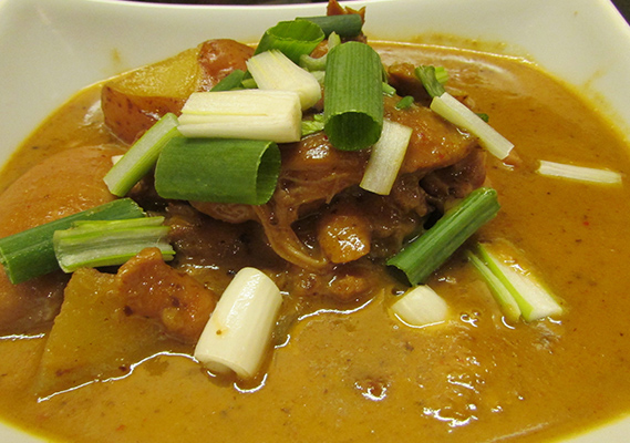 MASSAMAN CURRY **